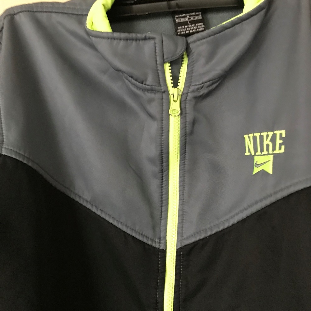 Men's Nike Jacket Size L